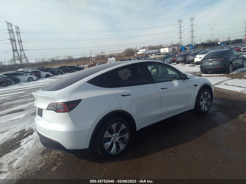VIN 7SAYGDEE5PF608475 2023 TESLA MODEL Y LONG RANGE
