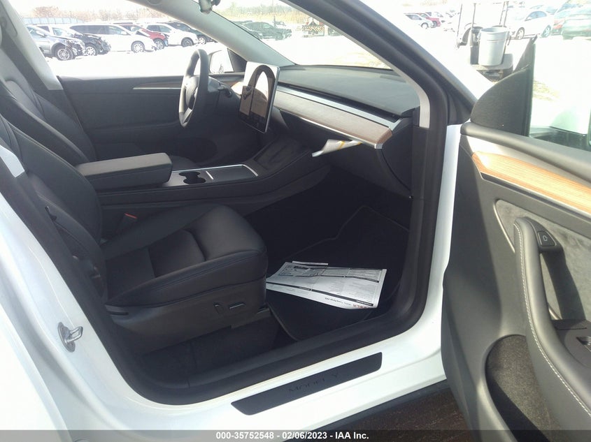 VIN 7SAYGDEE5PF608475 2023 TESLA MODEL Y LONG RANGE