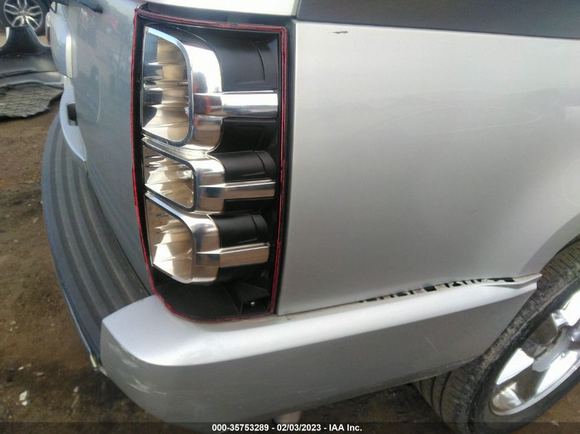 2014 CHEVROLET SUBURBAN LTZ 1GNSCKE0XER144637