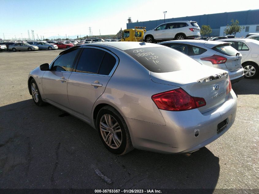 2015 INFINITI Q40 JN1CV6AP3FM580216