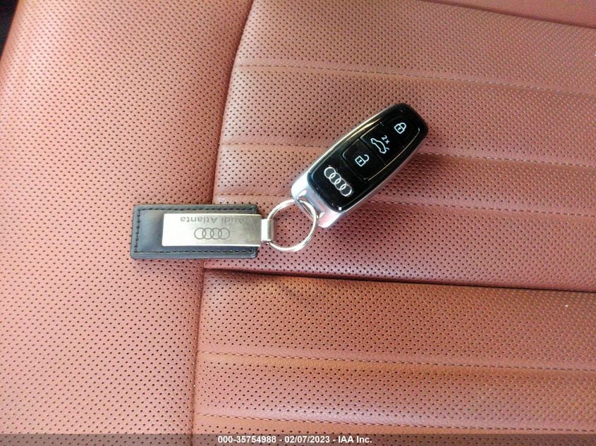 2022 AUDI E-TRON PREMIUM PLUS - WA1LAAGE5NB028612