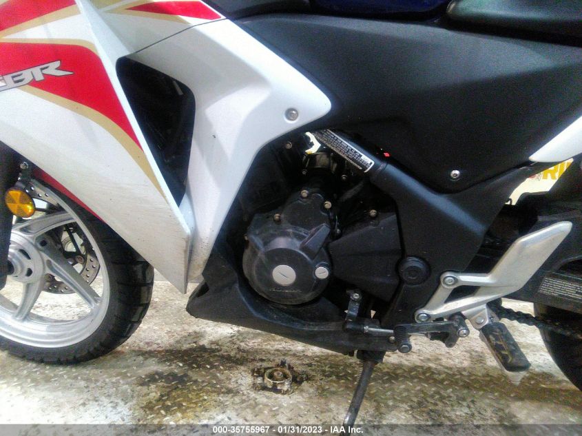 2012 HONDA CBR250 R MLHMC4102C5200980