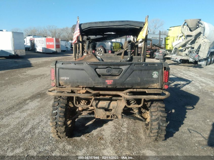 2021 CAN-AM DEFENDER MAX LONE STAR HD10 - 3JBURAX48MK001372