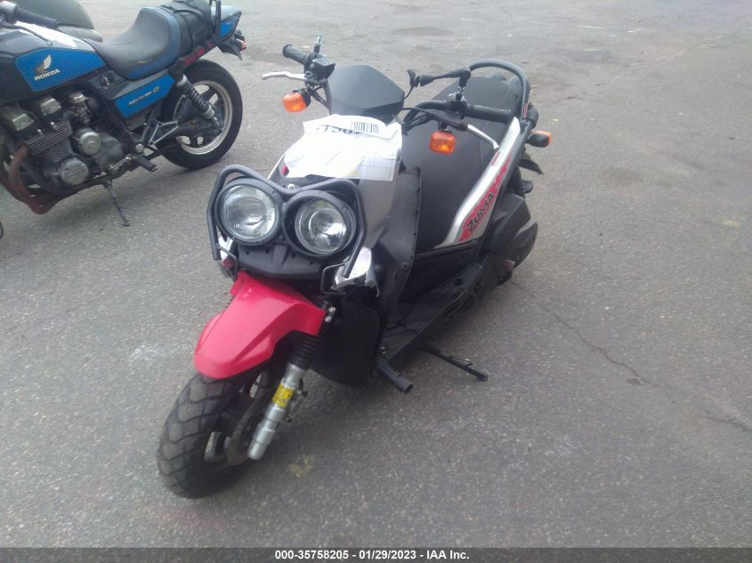 2015 YAMAHA YW125 RKRSE48Y4FA098053