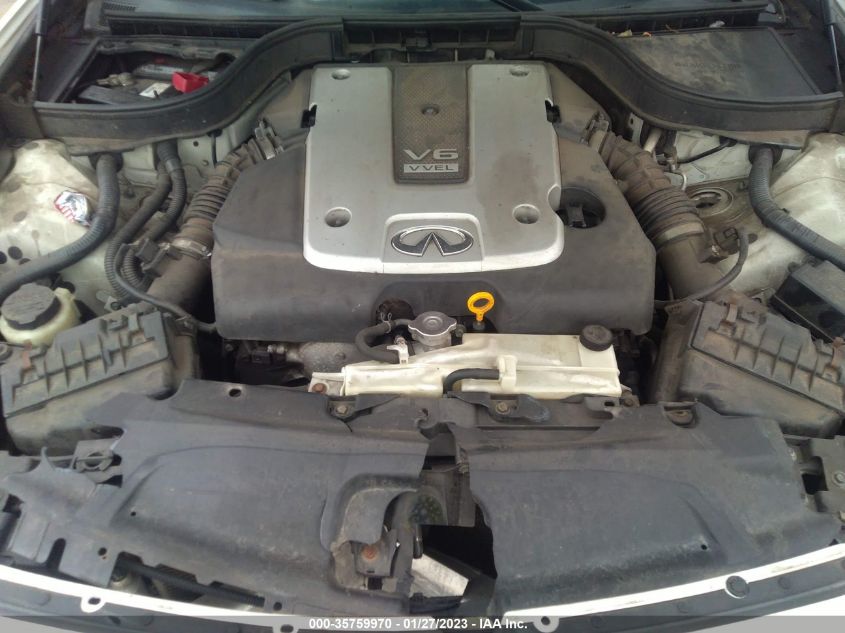 2015 INFINITI Q40 JN1CV6AR0FM522825