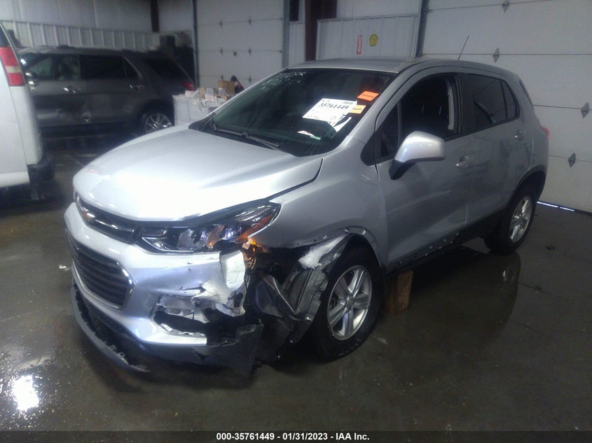 VIN 3GNCJKSB3LL331688 2020 CHEVROLET TRAX LS