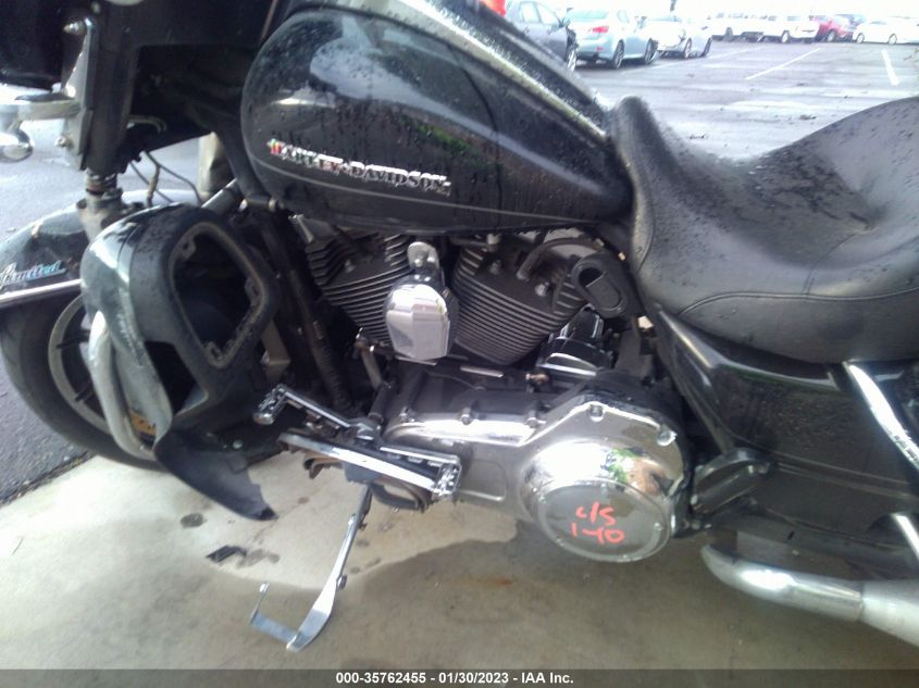 2015 HARLEY-DAVIDSON FLHTKL ULTRA LIMITED LOW 1HD1KKL32FB673884