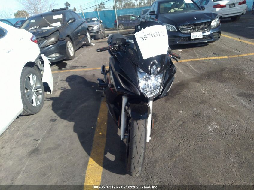 2009 YAMAHA FZ6 R/C - JYARJ18Y29A001190