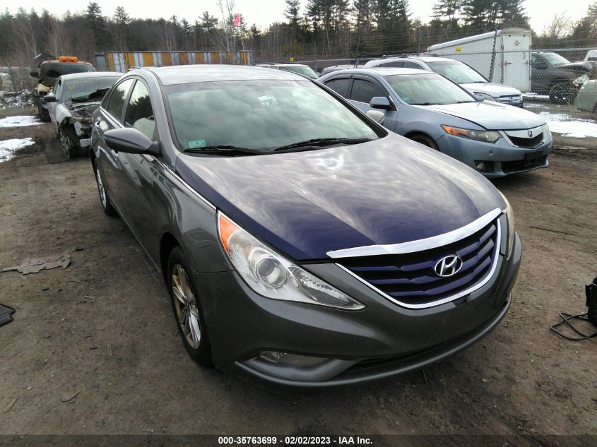 VIN 5NPEB4ACXDH774247 2013 HYUNDAI SONATA no.1