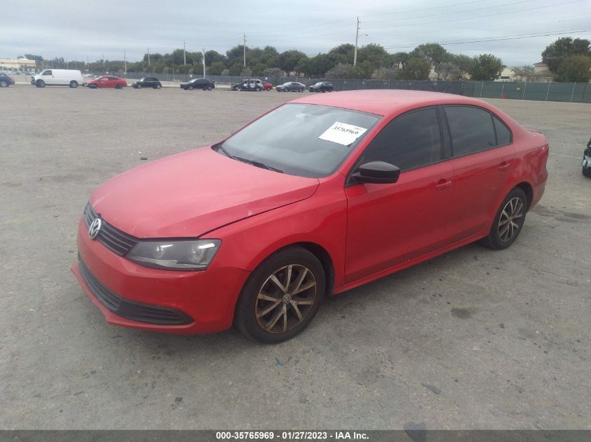 2013 VOLKSWAGEN JETTA SEDAN S 3VW2K7AJ8DM393703