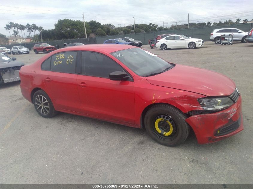 2013 VOLKSWAGEN JETTA SEDAN S 3VW2K7AJ8DM393703