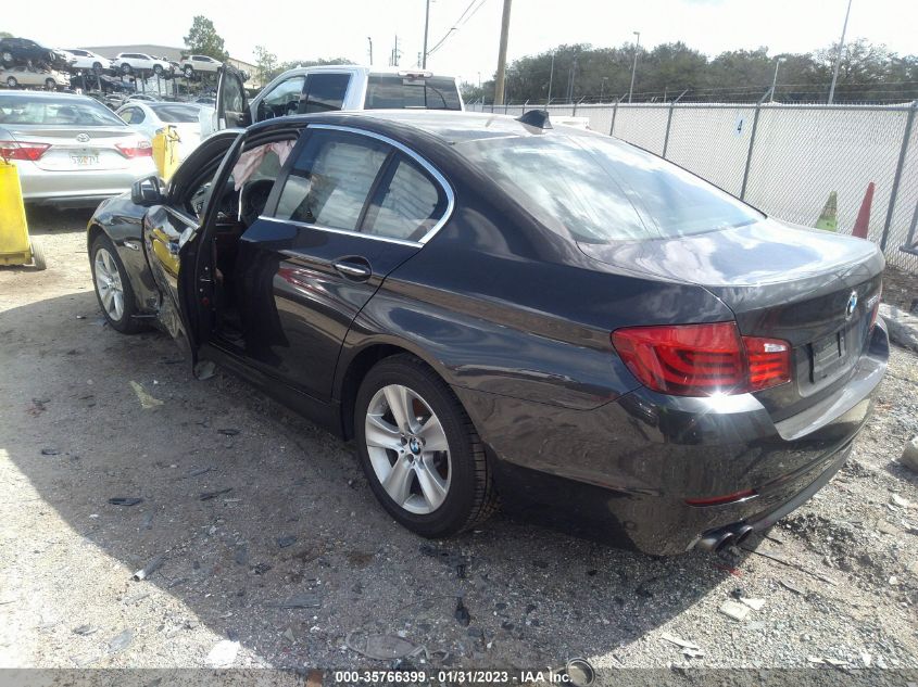 2013 BMW 5 SERIES 528I WBAXG5C53DDY32782