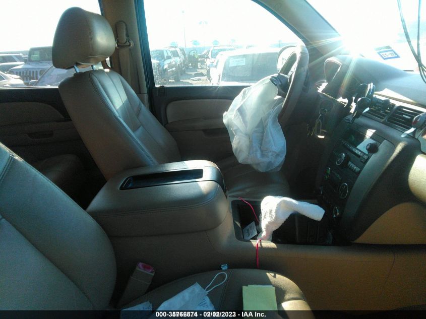 2013 GMC YUKON SLT 1GKS1CE03DR177907