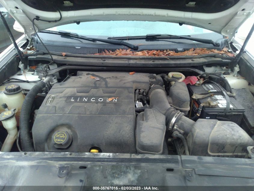 2015 LINCOLN MKT - 2LMHJ5FK3FBL01472