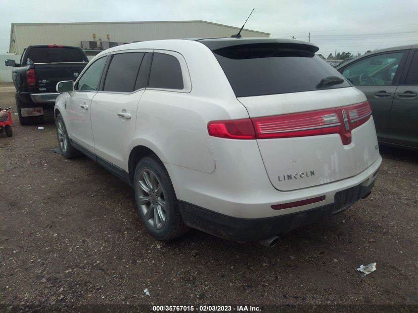 2015 LINCOLN MKT - 2LMHJ5FK3FBL01472