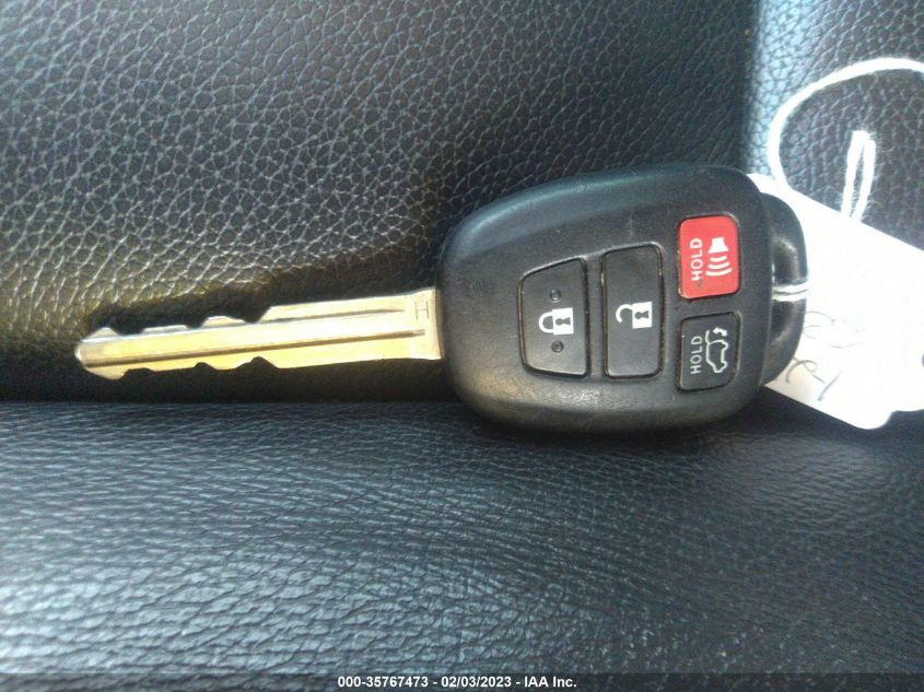 2015 TOYOTA RAV4 XLE - JTMWFREV5FD076560