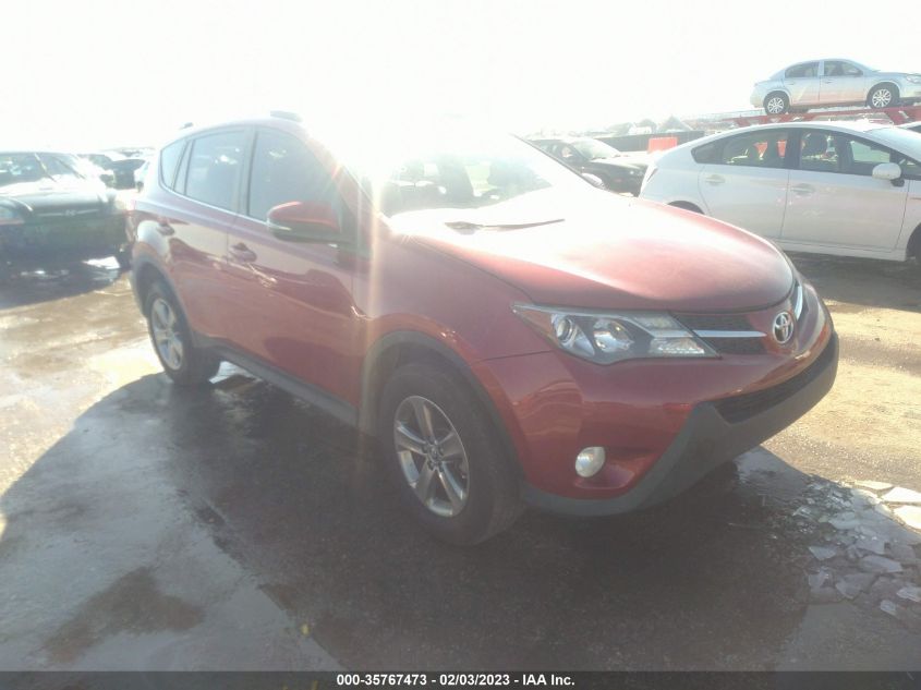 2015 TOYOTA RAV4 XLE - JTMWFREV5FD076560