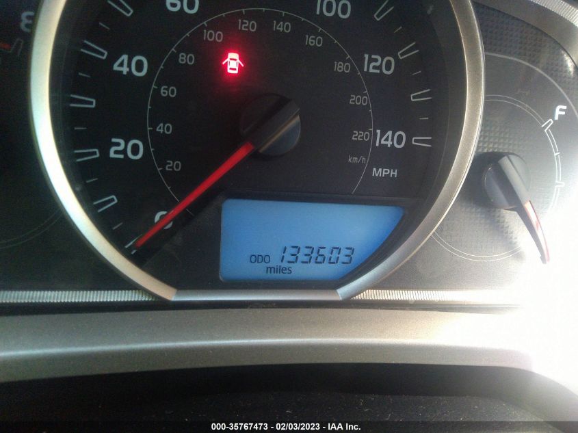 2015 TOYOTA RAV4 XLE - JTMWFREV5FD076560