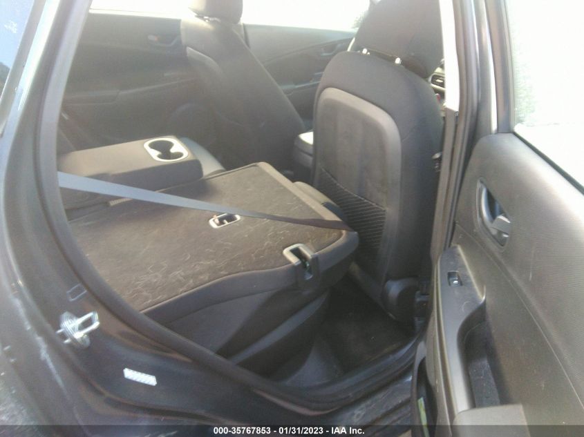 2020 HYUNDAI KONA SE KM8K12AA8LU592264