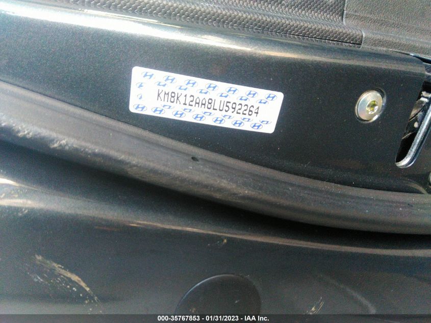 2020 HYUNDAI KONA SE KM8K12AA8LU592264