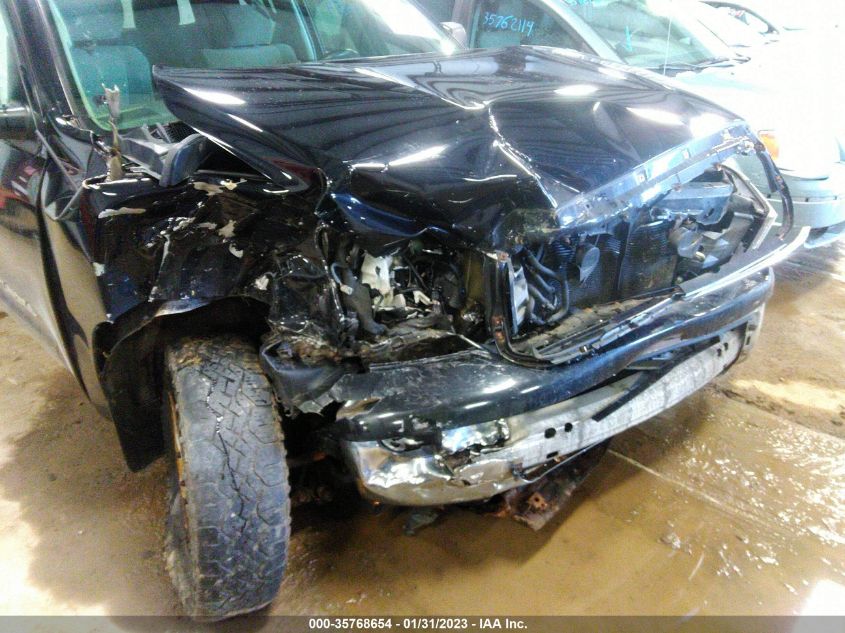 2013 TOYOTA TUNDRA 4WD TRUCK - 5TFUM5F15DX049582