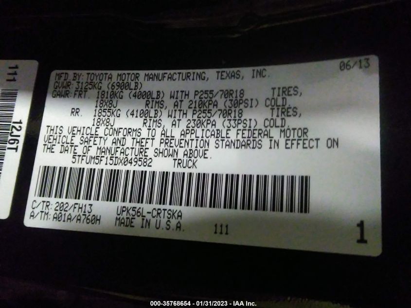 2013 TOYOTA TUNDRA 4WD TRUCK - 5TFUM5F15DX049582