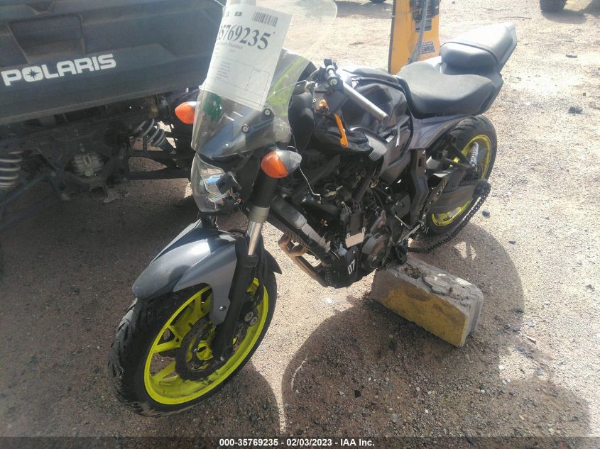 2016 YAMAHA FZ07 JYARM06E4GA010965