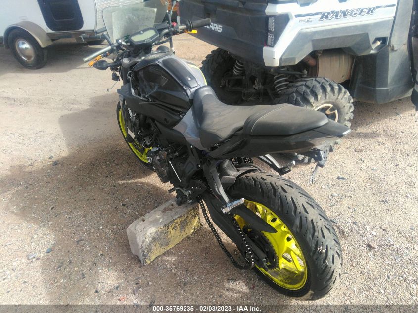 2016 YAMAHA FZ07 JYARM06E4GA010965