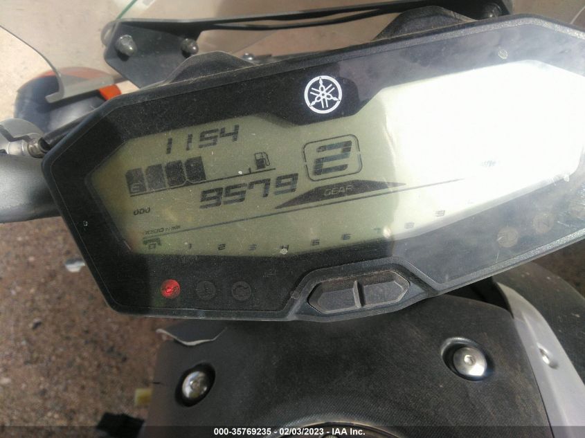 2016 YAMAHA FZ07 JYARM06E4GA010965