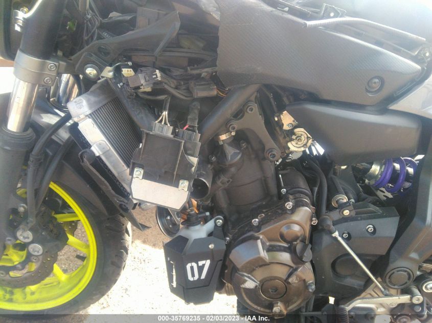 2016 YAMAHA FZ07 JYARM06E4GA010965