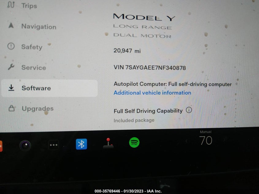 VIN 7SAYGAEE7NF340878 2022 TESLA MODEL Y LONG RANGE
