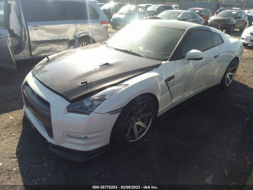 2014 NISSAN GT-R PREMIUM JN1AR5EF1EM271396