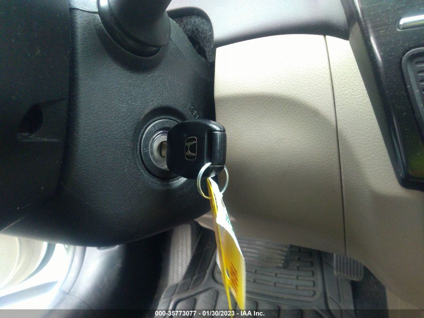 2013 HONDA CIVIC SDN LX 19XFB2F51DE267163