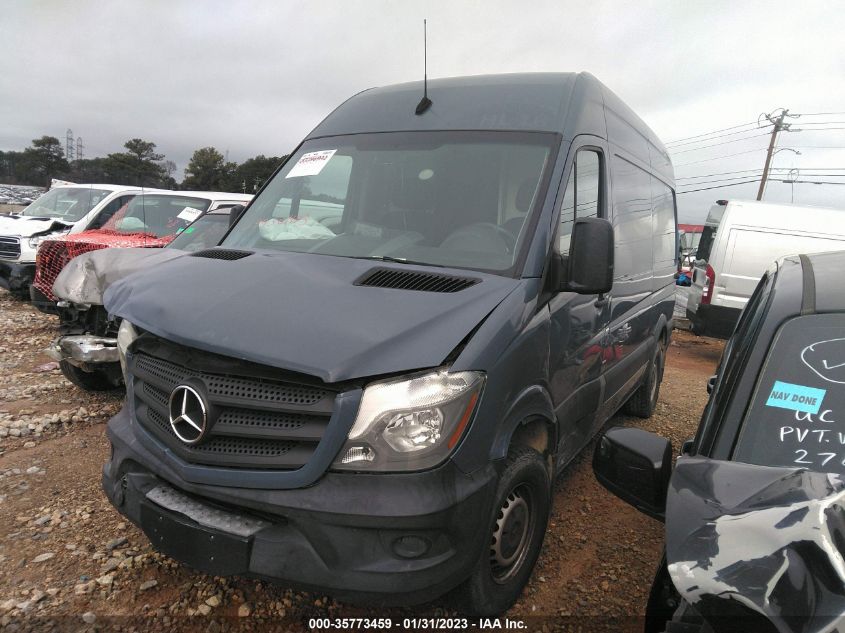 2018 MERCEDES-BENZ SPRINTER CARGO VAN WD3PE7CD9JP645434