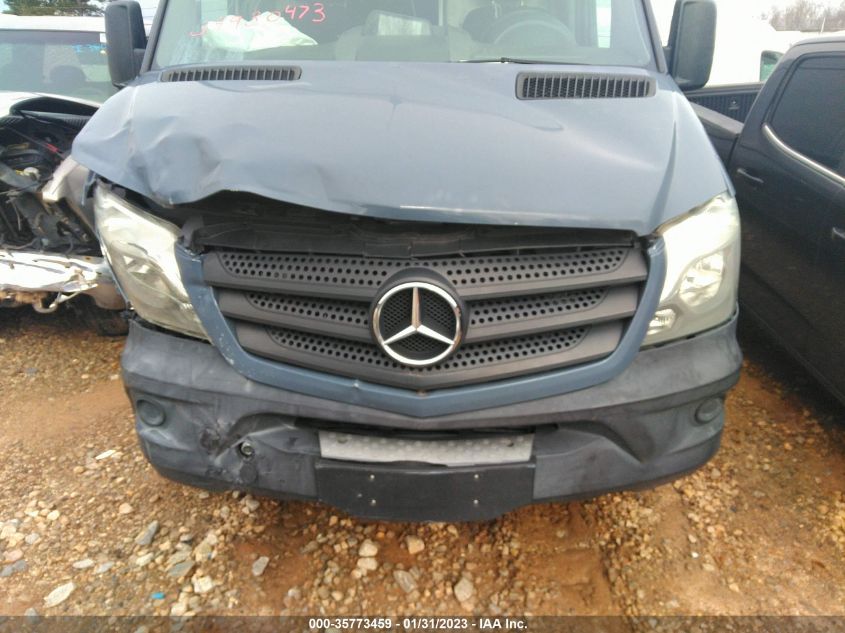 2018 MERCEDES-BENZ SPRINTER CARGO VAN WD3PE7CD9JP645434