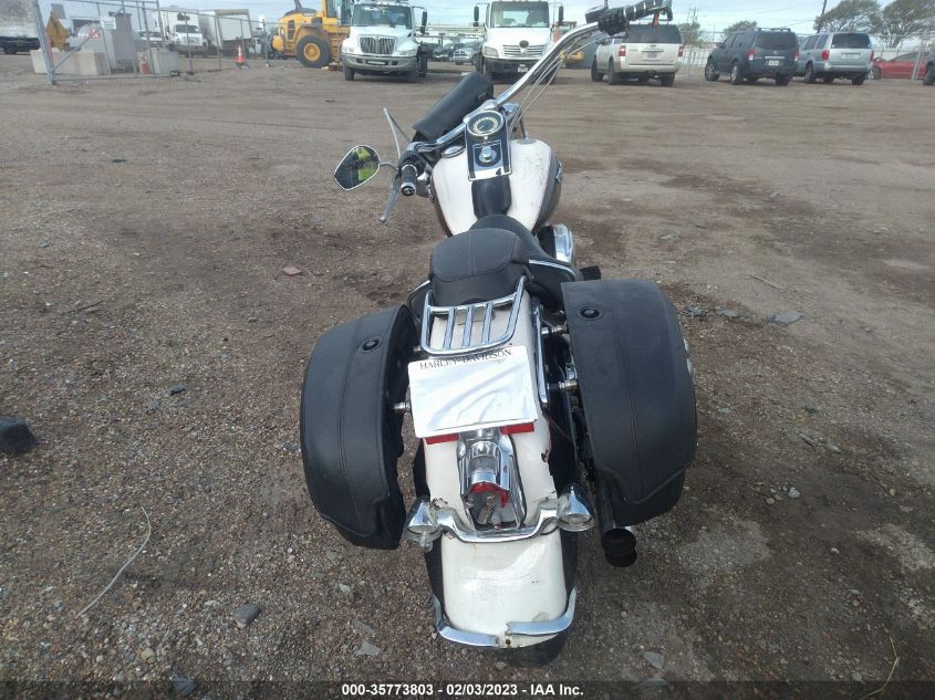 2011 HARLEY-DAVIDSON FLSTN 1HD1JD519BB040688