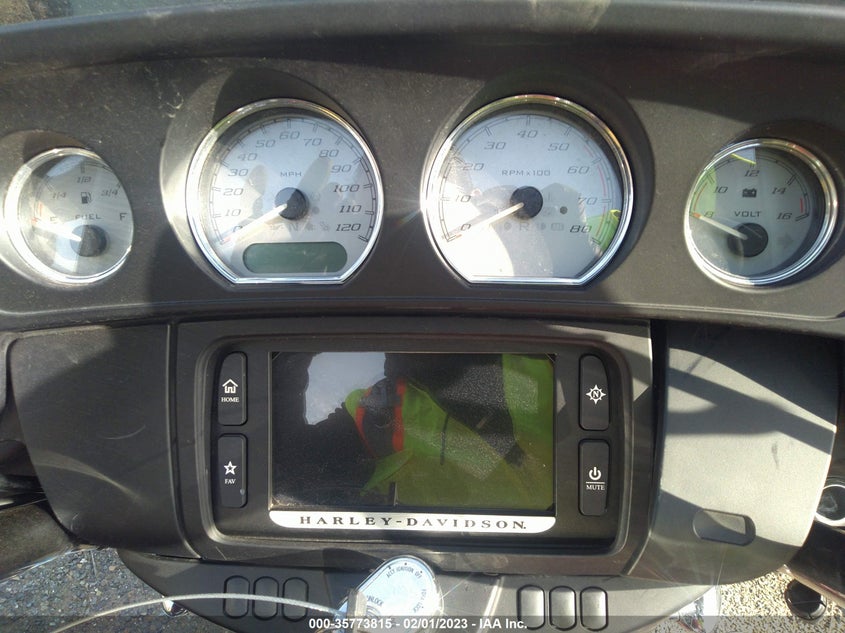 VIN 1HD1KBC28MB635290 2021 HARLEY-DAVIDSON FLHX