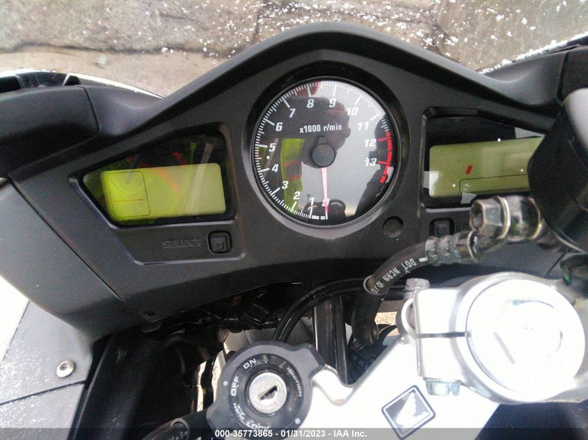 2004 HONDA VFR800 JH2RC46144M600354