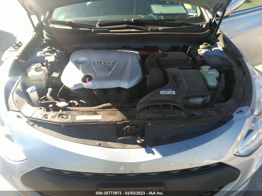 2015 HYUNDAI SONATA HYBRID - KMHEC4A44FA134658