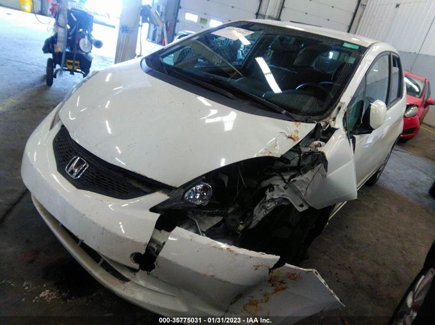 2013 HONDA FIT - JHMGE8G38DC012673