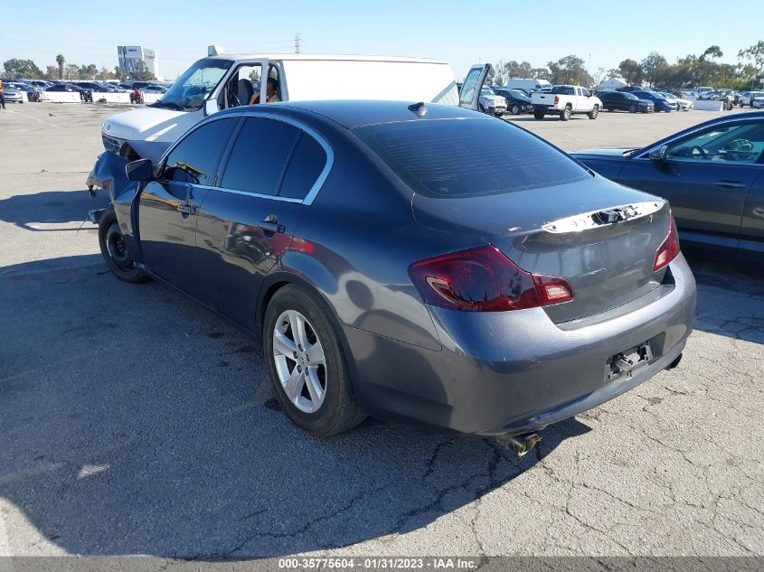 2015 INFINITI Q40 JN1CV6AP7FM580252