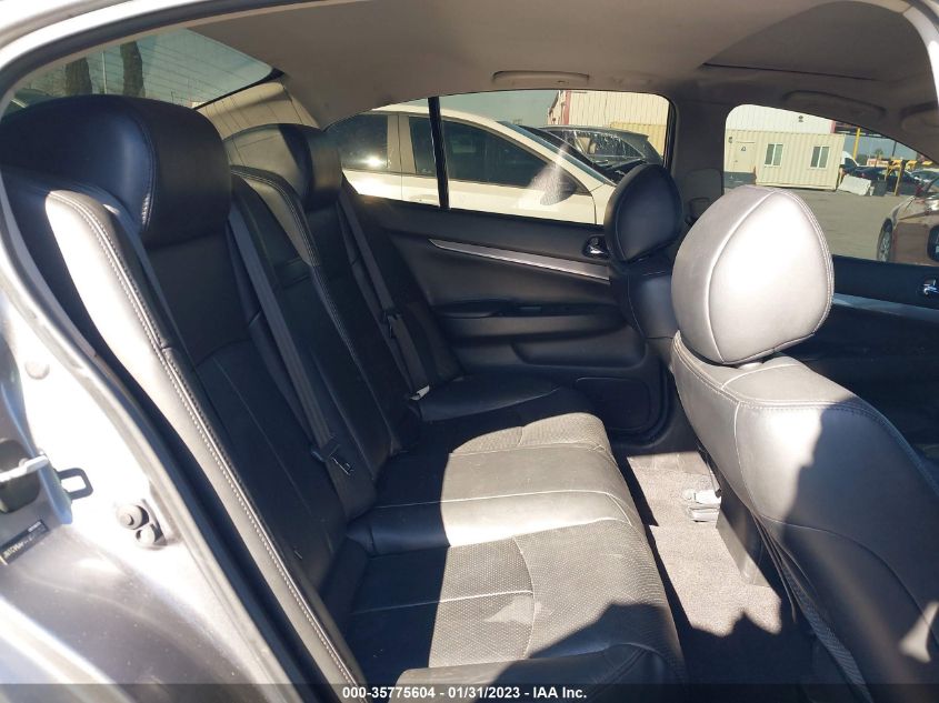 2015 INFINITI Q40 JN1CV6AP7FM580252
