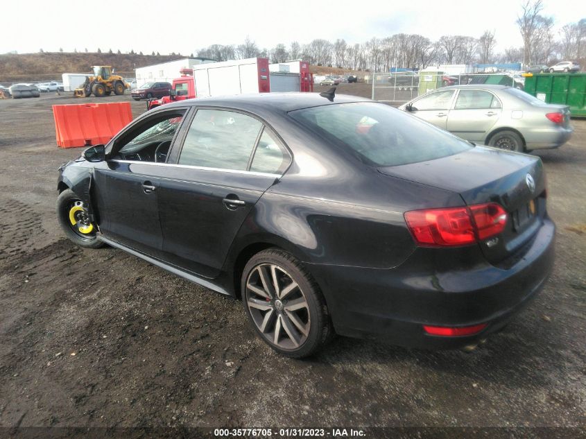 2013 VOLKSWAGEN GLI AUTOBAHN 3VW5A7AJ8DM250461