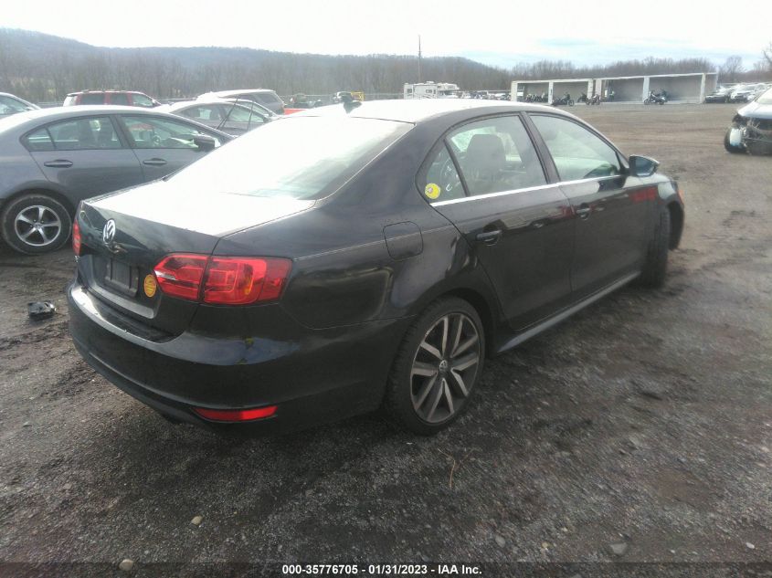 2013 VOLKSWAGEN GLI AUTOBAHN 3VW5A7AJ8DM250461