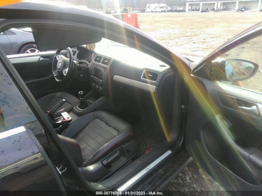 2013 VOLKSWAGEN GLI AUTOBAHN 3VW5A7AJ8DM250461