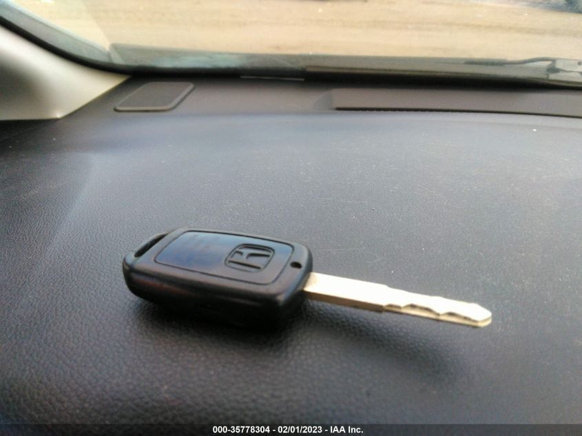 2015 HONDA FIT LX 3HGGK5H55FM728958