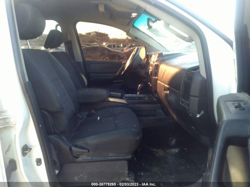 2013 NISSAN TITAN SV - 1N6AA0EC2DN309429