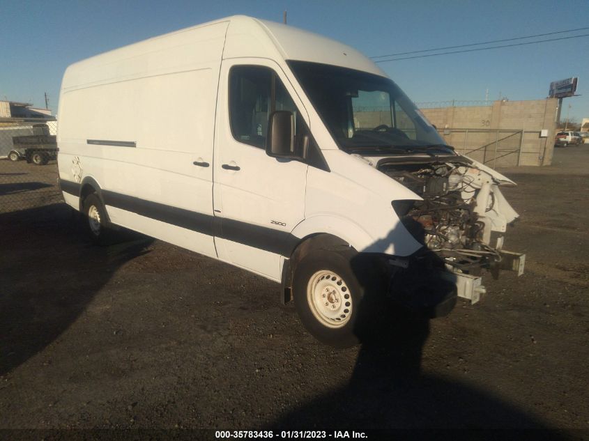 2014 MERCEDES-BENZ SPRINTER CARGO VANS - WD3PE8DE4E5830456