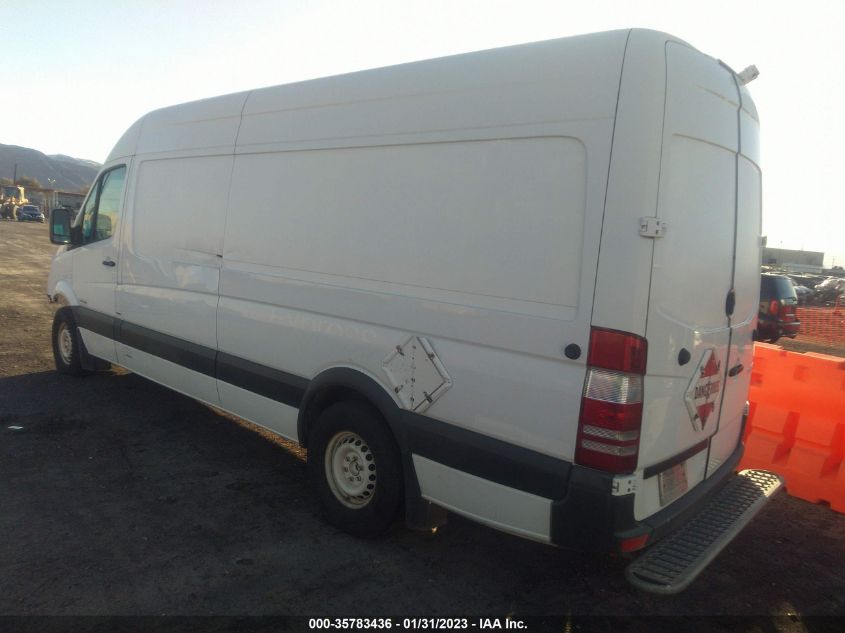 2014 MERCEDES-BENZ SPRINTER CARGO VANS - WD3PE8DE4E5830456