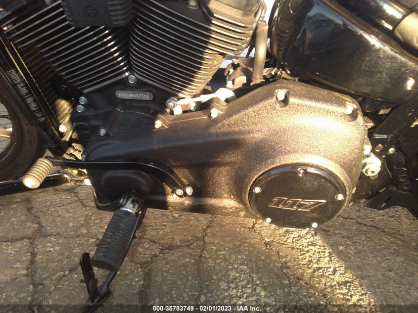 2022 HARLEY-DAVIDSON FLXRS 1HD1YWZ24NB048731